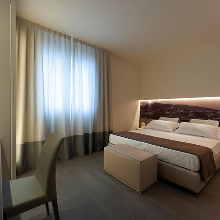 Villa Del Poggio Prosecco Bike Hotel San Pietro Di Feletto Eksteriør billede