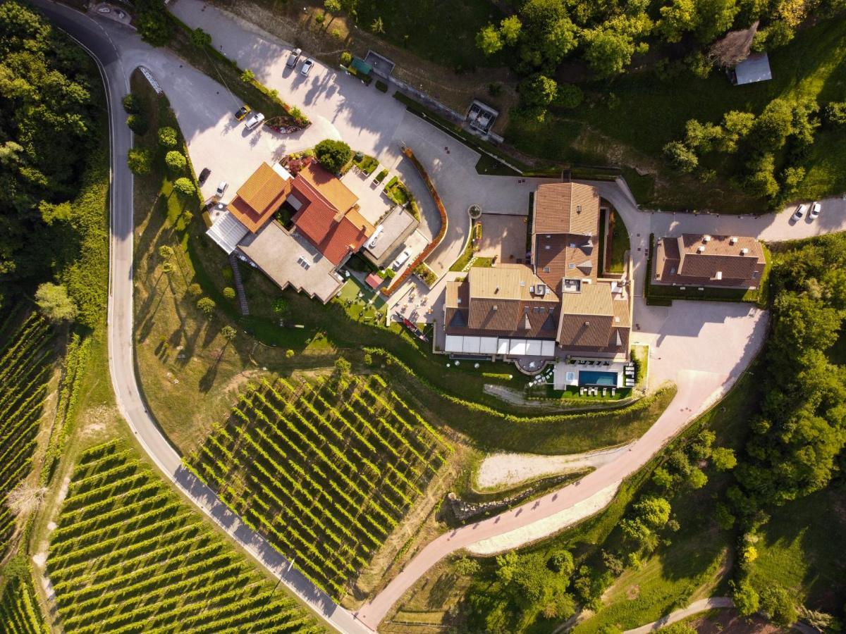 Villa Del Poggio Prosecco Bike Hotel San Pietro Di Feletto Eksteriør billede