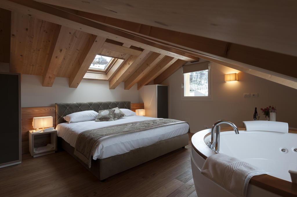 Villa Del Poggio Prosecco Bike Hotel San Pietro Di Feletto Værelse billede